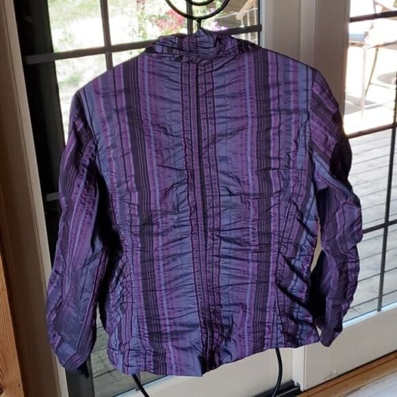 Christopher & Banks Full Buttoned Purple Hues Rushed Crepe Sz. M Jacket - Picture 5 of 8